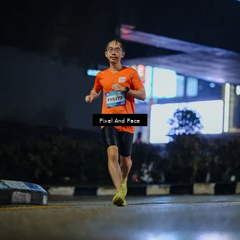 Runner Photo 7775765