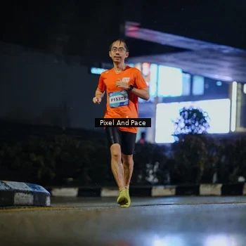 Runner Photo 7775768