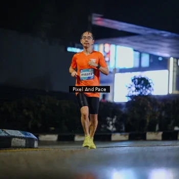 Runner Photo 7775774