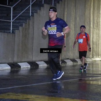 Runner Photo 7775791
