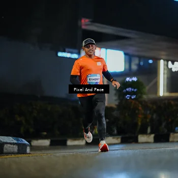 Runner Photo 7775795