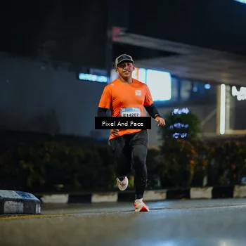 Runner Photo 7775796