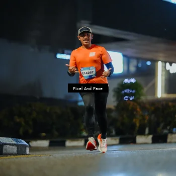 Runner Photo 7775806