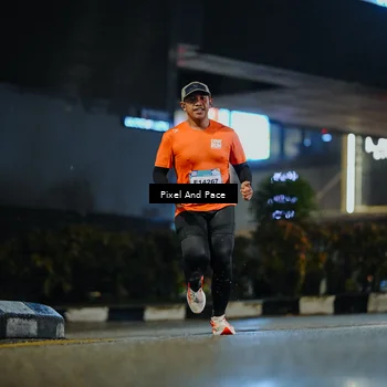 Runner Photo 7775810