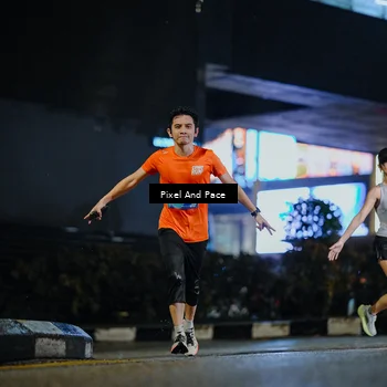 Runner Photo 7775829