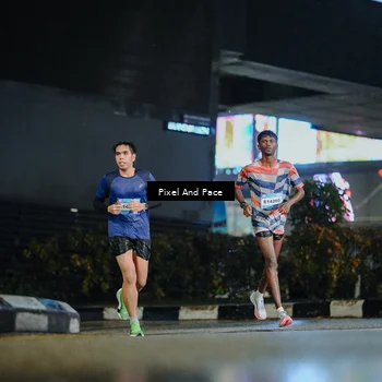 Runner Photo 7775832