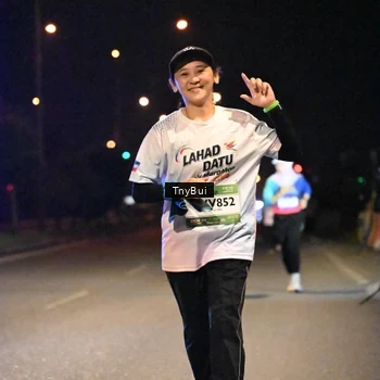 Runner Photo 7775838