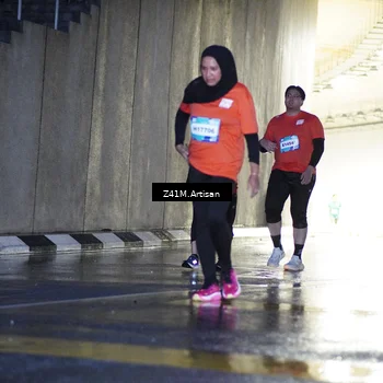 Runner Photo 7775844