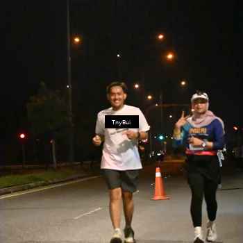 Runner Photo 7775847
