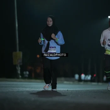 Runner Photo 7775887