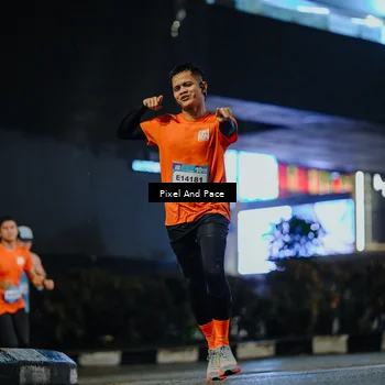 Runner Photo 7775898
