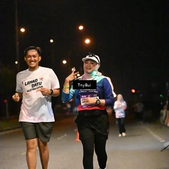 Runner Photo 7775901