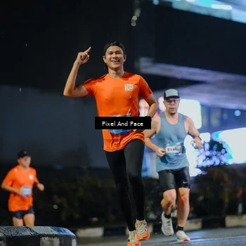 Runner Photo 7775911