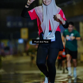 Runner Photo 7775916