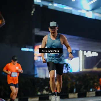 Runner Photo 7775918