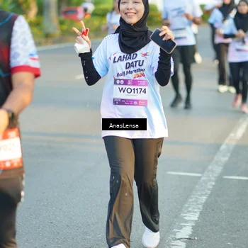 Runner Photo 7775922