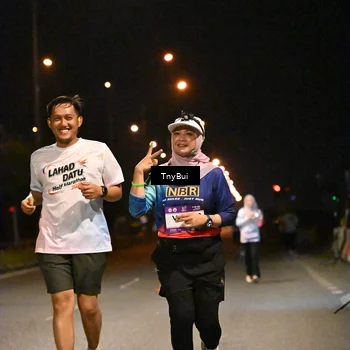 Runner Photo 7775924