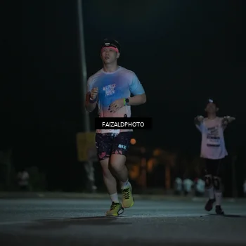 Runner Photo 7775933
