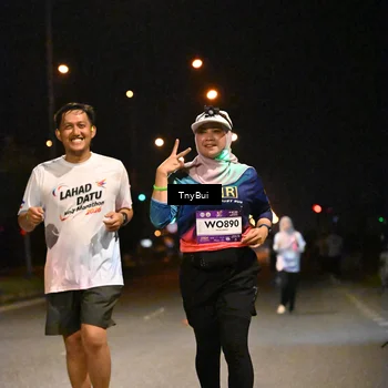 Runner Photo 7775937