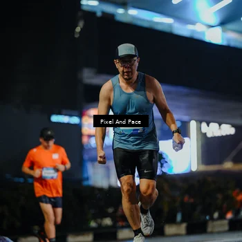 Runner Photo 7775958