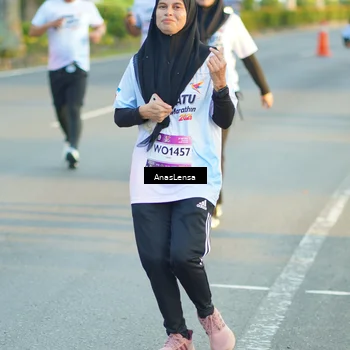 Runner Photo 7775971