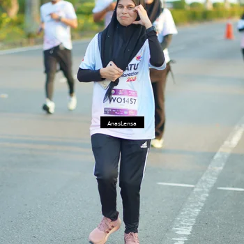 Runner Photo 7775982