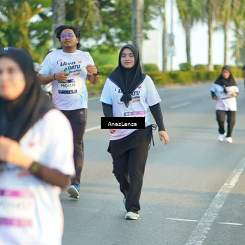 Runner Photo 7775994