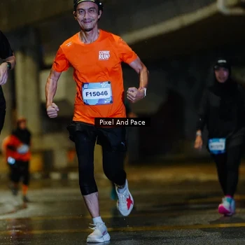 Runner Photo 7776096