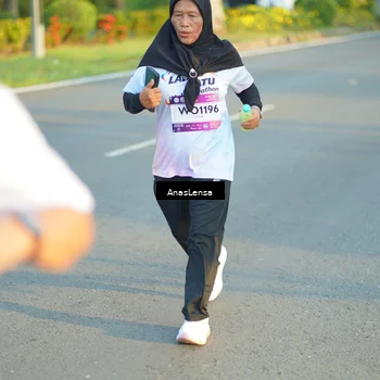 Runner Photo 7776121