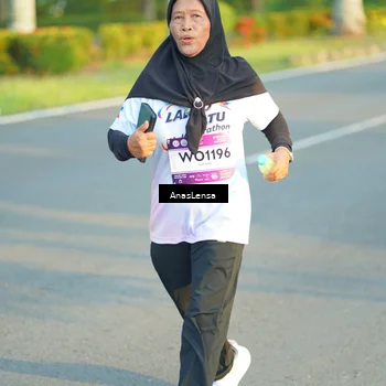 Runner Photo 7776135