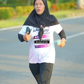 Runner Photo 7776139