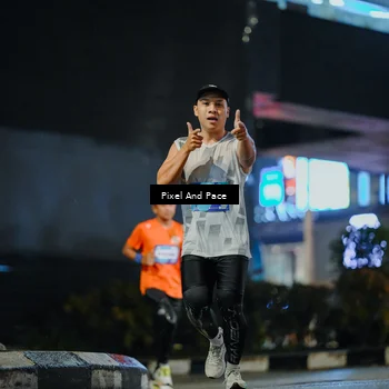 Runner Photo 7776143