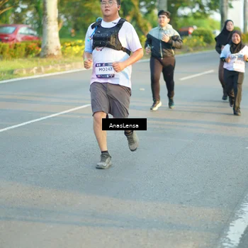Runner Photo 7776147