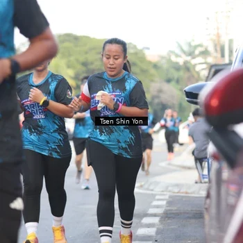 Runner Photo 7776157