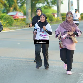 Runner Photo 7776200
