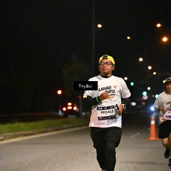 Runner Photo 7776209