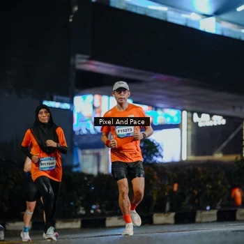 Runner Photo 7776248