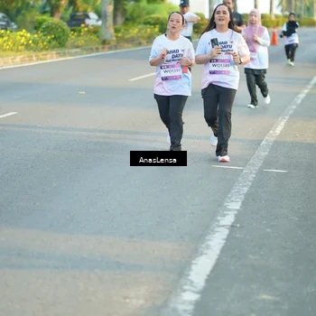 Runner Photo 7776255