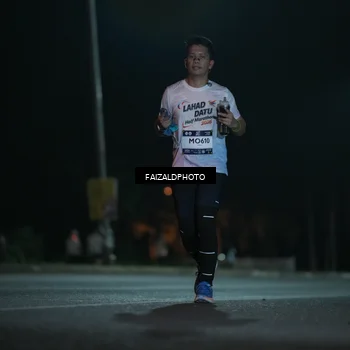 Runner Photo 7776265
