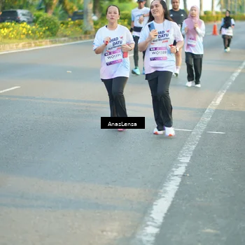 Runner Photo 7776274