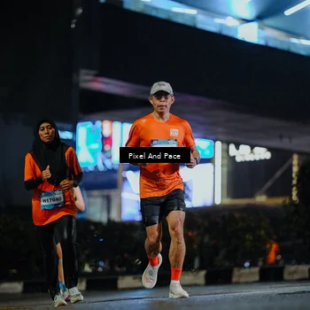 Runner Photo 7776277