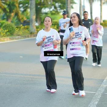 Runner Photo 7776314