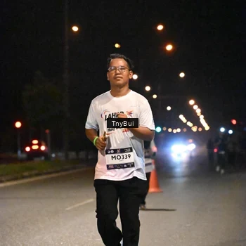 Runner Photo 7776345
