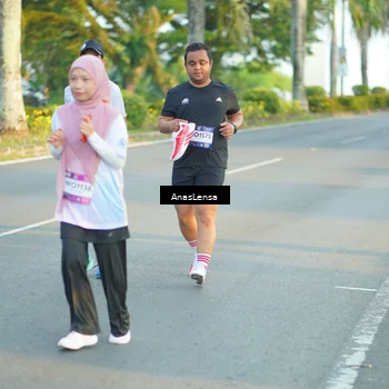Runner Photo 7776387
