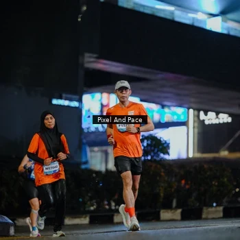 Runner Photo 7776391
