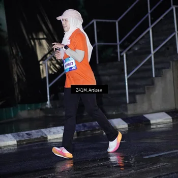 Runner Photo 7776414