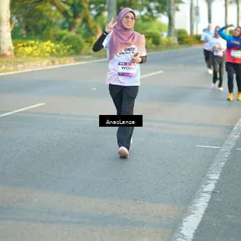 Runner Photo 7776482