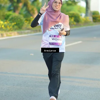 Runner Photo 7776487