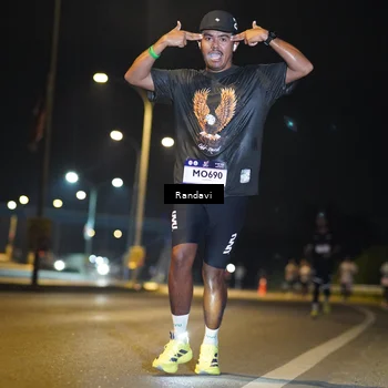 Runner Photo 7776490