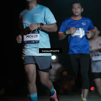 Runner Photo 7776518